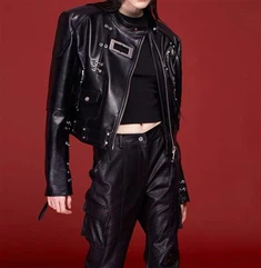 Cool Black Lace - Giacca in pelle su Abbinata